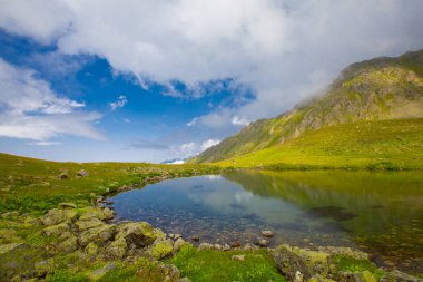 Ambarlı Yaylası ve Balık Gölü / Rize