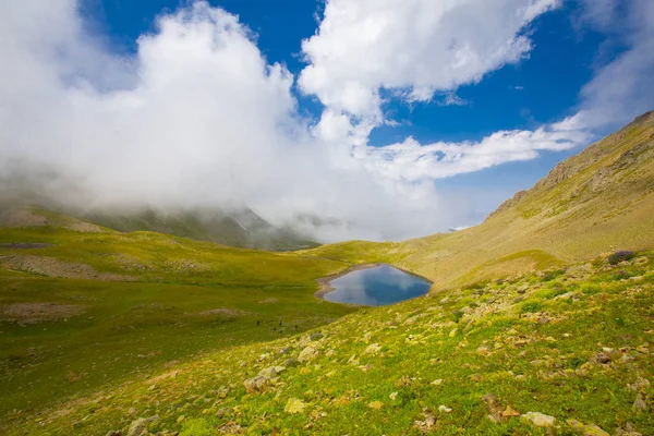Karadeniz, Rize Amlakit Deresi, Türkiye, View
