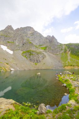 Avusor Gölü ve Avusor Yaylası.