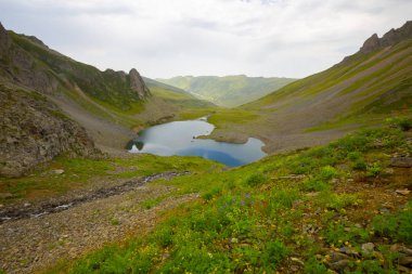 Avusor Gölü ve Avusor Yaylası.