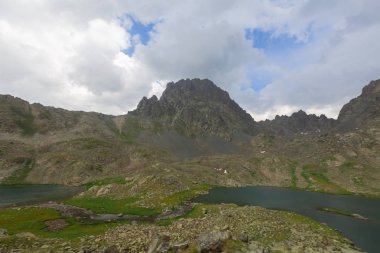 Rize'de Vercenik Dağları ve Kapili gölleri