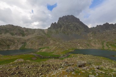Rize'de Vercenik Dağları ve Kapili gölleri