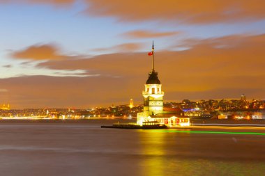 Maidens Tower Gece Pozlama