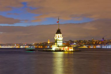 Maidens Tower Gece Pozlama