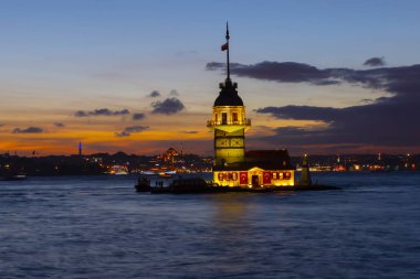 Maidens Tower Gece Pozlama