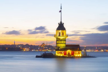 Maidens Tower Gece Pozlama