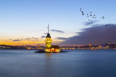 Maidens Tower Gece Pozlama