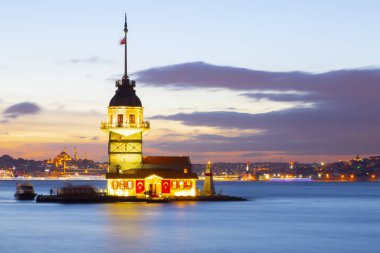 Maidens Tower Gece Pozlama