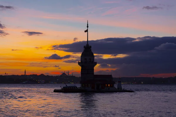 Věž Maidens Sunset Turecko — Stock fotografie