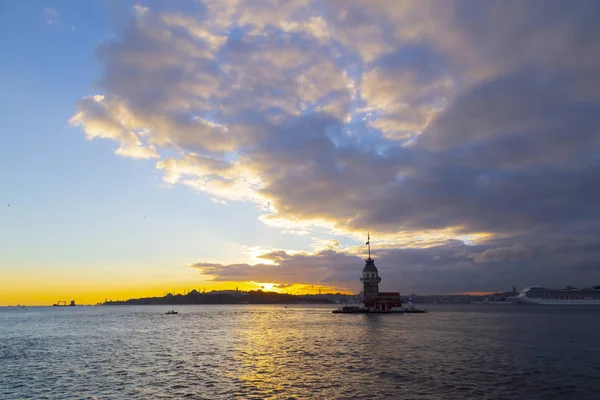 Věž Maidens Sunset Turecko — Stock fotografie