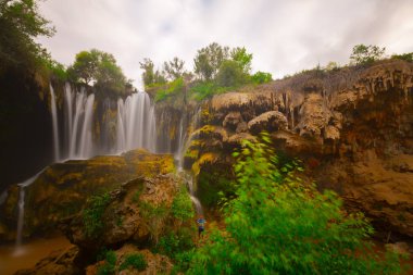Türkiye'de konya yakınlarında yerkopru şelale muhteşem görünümü