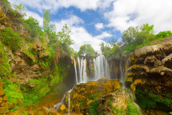 Atemberaubende Aussicht Auf Den Yerkopru Wasserfall Der Nähe Von Konya — Stockfoto