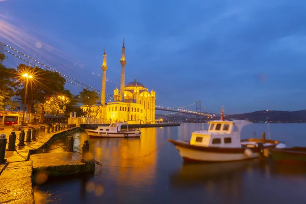 Nova Mesquita Yeni Cami Istambul Turquia — Fotografia de Stock