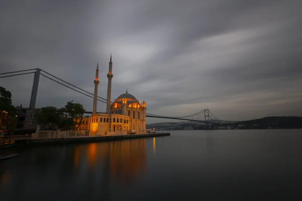 Νέο Τζαμί Γενί Κάμι Κωνσταντινούπολη Τουρκία — Φωτογραφία Αρχείου