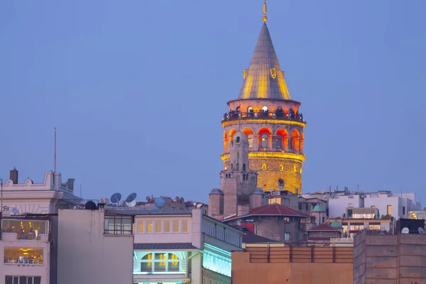 Stanbul Gece Yarısı Galata Kulesi — Stok fotoğraf