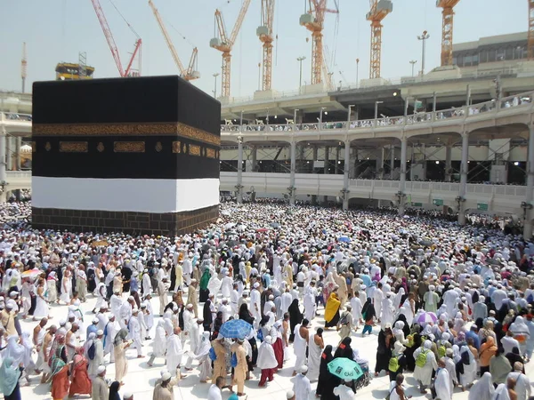 Mekka Arabia Saudyjska Stycznia Muzułmańskich Pielgrzymów Całego Świata Obracające Się — Zdjęcie stockowe