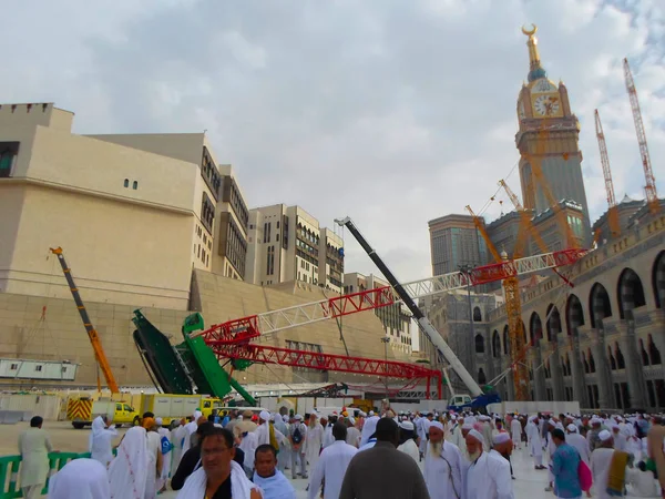 Mecque Arabie Saoudite Novembre 2017 Des Pèlerins Entourent Zone Grue — Photo