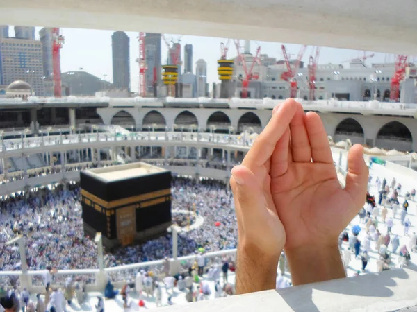 Mekka Saoedi Arabië 2018 Bidden Handen Van Een Hadj Pilgrim — Stockfoto