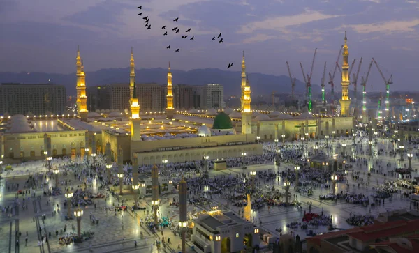 Mezquita Del Profeta Arabia Saudita Medina Una Las Mezquitas Más —  Fotos de Stock