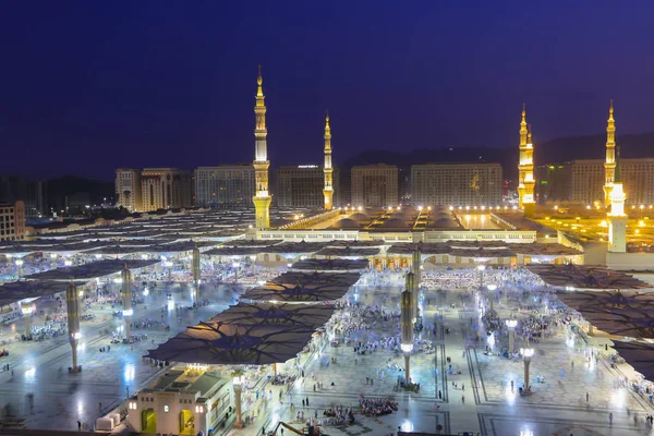 Mesquita Profeta Arábia Saudita Medina Uma Das Maiores Mesquitas Mundo — Fotografia de Stock