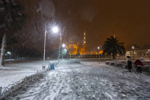 Moschea Blu Nella Giornata Invernale Con Neve Istanbul — Foto Stock