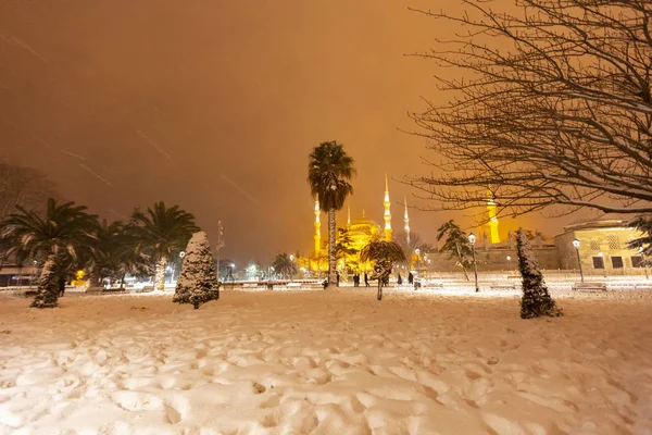 Moschea Blu Nella Giornata Invernale Con Neve Istanbul — Foto Stock