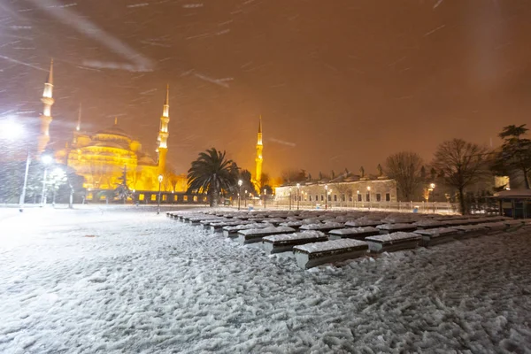 Mesquita Azul Dia Inverno Com Neve Istambul — Fotografia de Stock