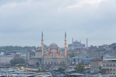 İstanbul Türkiye 'nin başkenti, doğu turizm kenti.