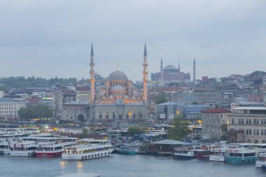 İstanbul Türkiye 'nin başkenti, doğu turizm kenti.