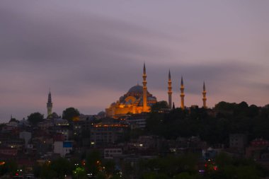 İstanbul Türkiye 'nin başkenti, doğu turizm kenti.