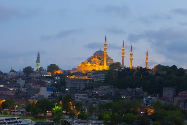 İstanbul Türkiye 'nin başkenti, doğu turizm kenti.
