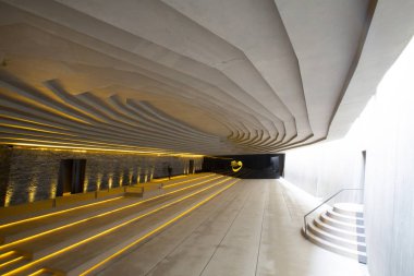 Sancaklar Camii, Taş mimariile İstanbul'un Büyükçekmece semtinde yer almaktadır..