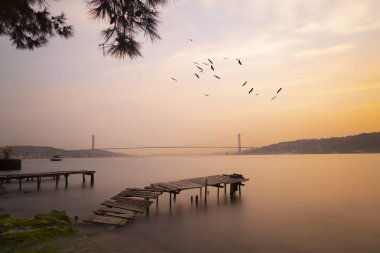 Gün Batımında Boğaziçi Köprüsü; Kuleli, İstanbul,Türkiye.