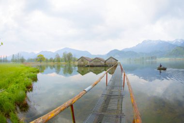Kochelsee yakınlarındaki Sabah / Almanya