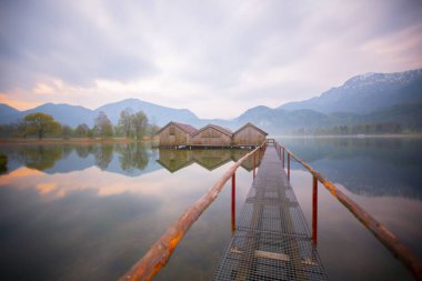 Kochelsee yakınlarındaki Sabah / Almanya