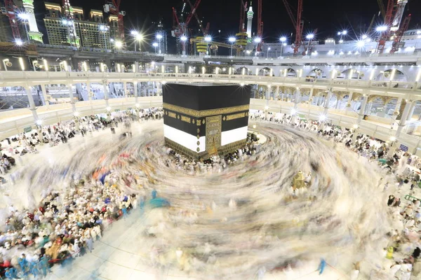 Pellegrini Musulmani Provenienti Tutto Mondo Giro Kaaba Notte Durante Hajj — Foto Stock