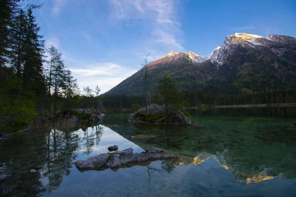 Bela Cena Outono Lago Hintersee Vista Colorida Manhã Dos Alpes — Fotografia de Stock