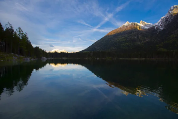 Bela Cena Outono Lago Hintersee Vista Colorida Manhã Dos Alpes — Fotografia de Stock