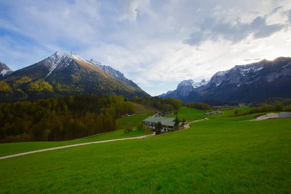 Underbara Bayerska Alperna Landskap Med Parish Church Sebastian Ramsau Berchtesgaden — Stockfoto