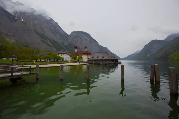 Klassischer Blick Auf Den Königssee Mit Der Weltberühmten Wallfahrtskirche Sankt — Stockfoto