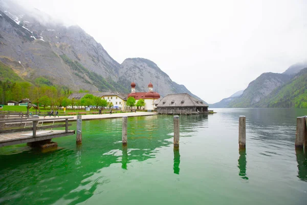 Vista Panorâmica Clássica Lago Konigssee Com Mundialmente Famosa Igreja Peregrinação — Fotografia de Stock
