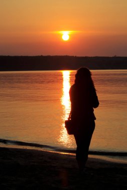 Bodrum yakınlarındaki Bafa Gölü Milli Parkı, Mugla. Su ve balıkçı tekneleri çok sakin bir sahnede...