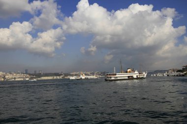 İstanbul, Boğaz Köprüsü ve Bakire Kulesi, fantastik uzun pozlu teknik çekimler.