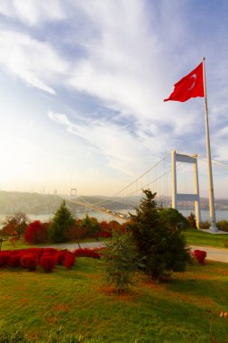İstanbul Boğaziçi Köprüsü. 15 Temmuz Şehitler Köprüsü. İstanbul / Türkiye.