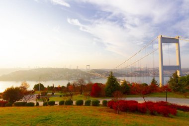 İstanbul Boğaziçi Köprüsü. 15 Temmuz Şehitler Köprüsü. İstanbul / Türkiye.