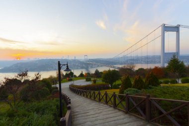 İstanbul Boğaziçi Köprüsü. 15 Temmuz Şehitler Köprüsü. İstanbul / Türkiye.