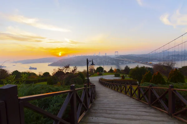 Istanbul Bosphorus Bridge 15Th July Martyrs Bridge Istanbul Turkey — Stock Photo, Image