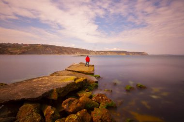 Durusu Gölü'nün (Terkos Gölü) sakin sularının gün doğumunda, terk edilmiş birkaç tekneyle muhteşem bir manzarası ön plandadır. Durusu Gölü, İstanbul'a yakın en güzel göllerden biridir...