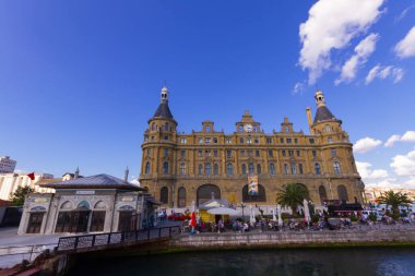 İstanbul turizm merkezi, mimari doğa ve ulaşım, İstanbul dünyanın en güzel şehirlerinden biri.