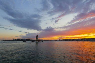 İstanbul turizm merkezi, mimari doğa ve ulaşım, İstanbul dünyanın en güzel şehirlerinden biri.